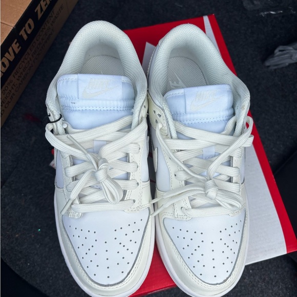 Nike Dunk - Picture 5 of 5